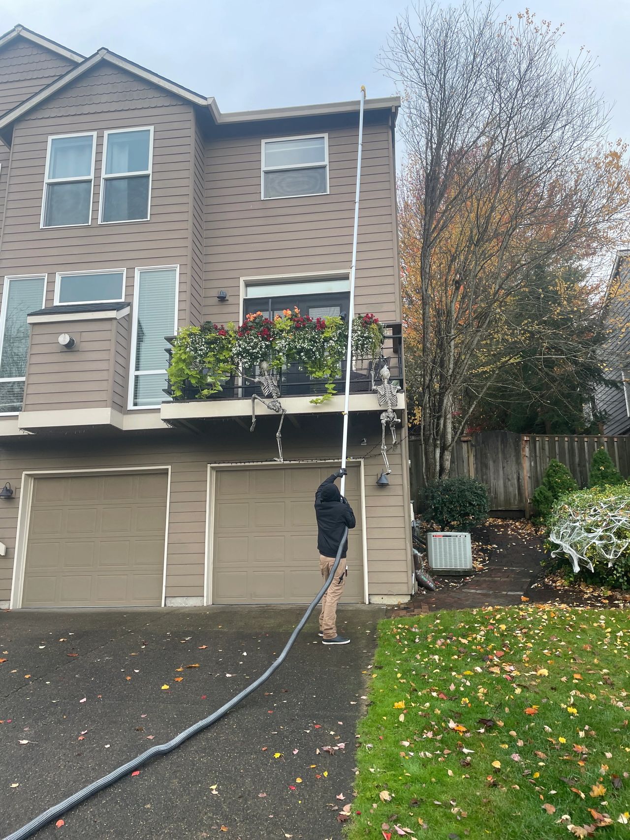 The gutter provac system we use to safely clean high gutters from the ground