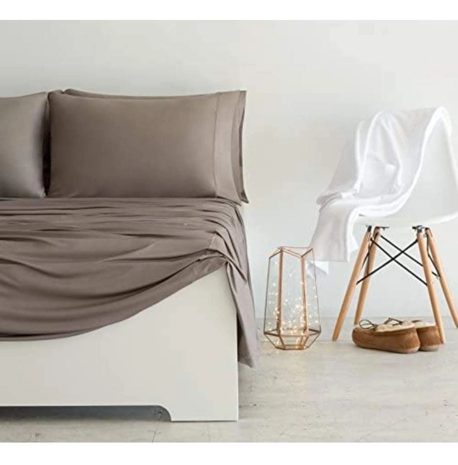 Taupe Dry and Comfortable Night's Sleep King Ultra-Soft Breathable PRO+Ionic Copper Fabric for a Cool Dry and Comfortable Nights Sleep SHEEX Luxury Copper Sheet Set with 2 Pillowcases Taupe Dry and Comfortable Night's Sleep King Ultra-Soft Breathable PRO+Ionic Copper Fabric for a Cool Dry and Comfortable Nights Sleep SHEEX Luxury Copper Sheet Set with 2 Pillowcases