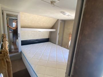 Master bedroom with upgraded mattress 