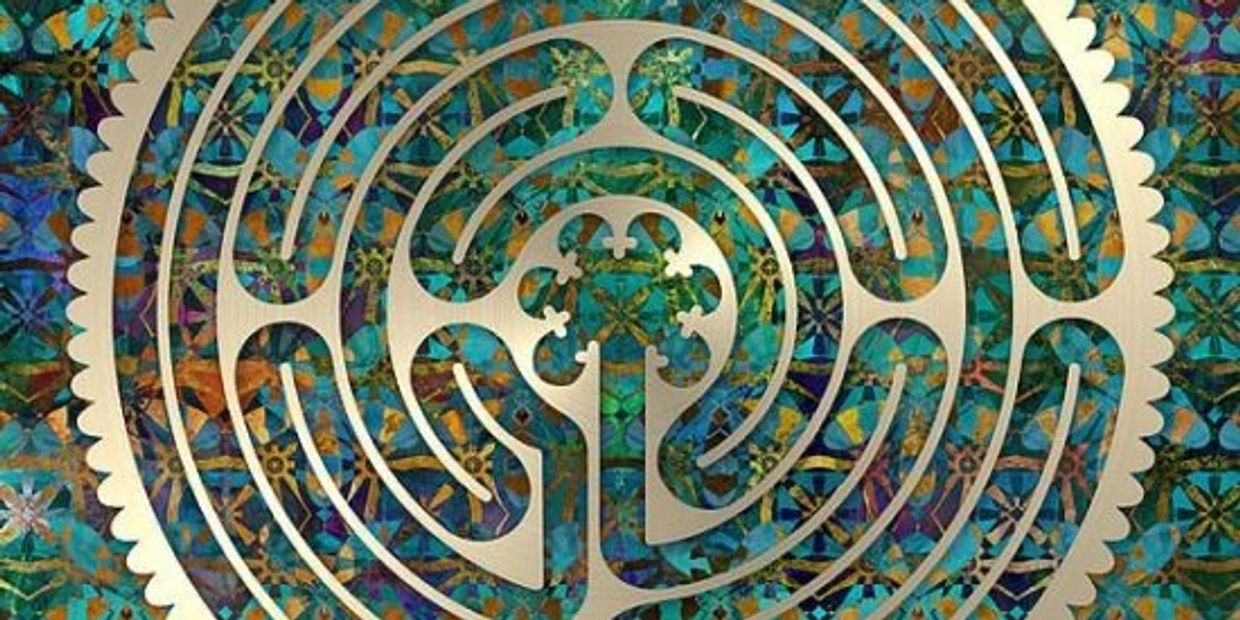 decorative labyrinth graphic