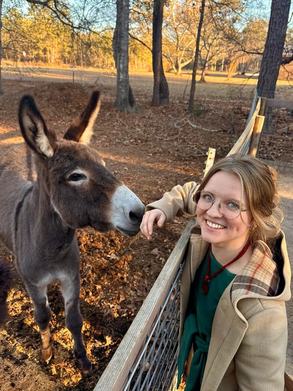 I'm London. I'm 24, originally from Missouri. I recently moved here to work on the farm and love it!