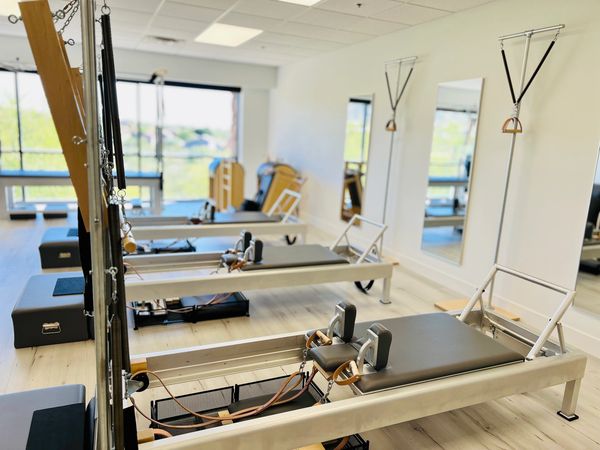 TruForm Pilates, premier Scottsdale Pilates Studio, Reformers and Pedipoles