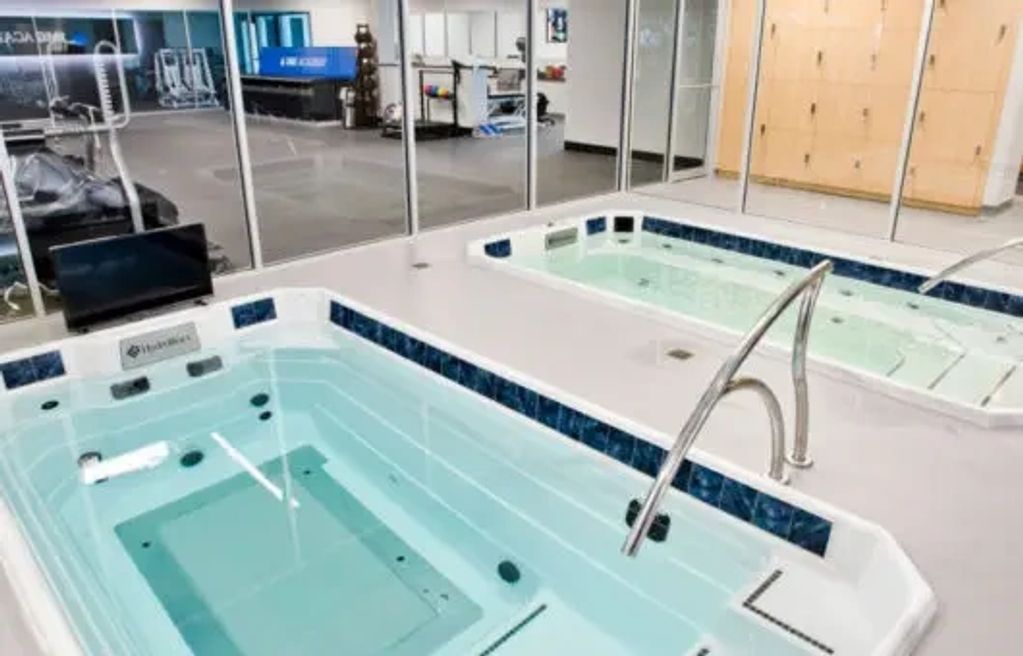 Hydrotherapy pool and spa cleaning