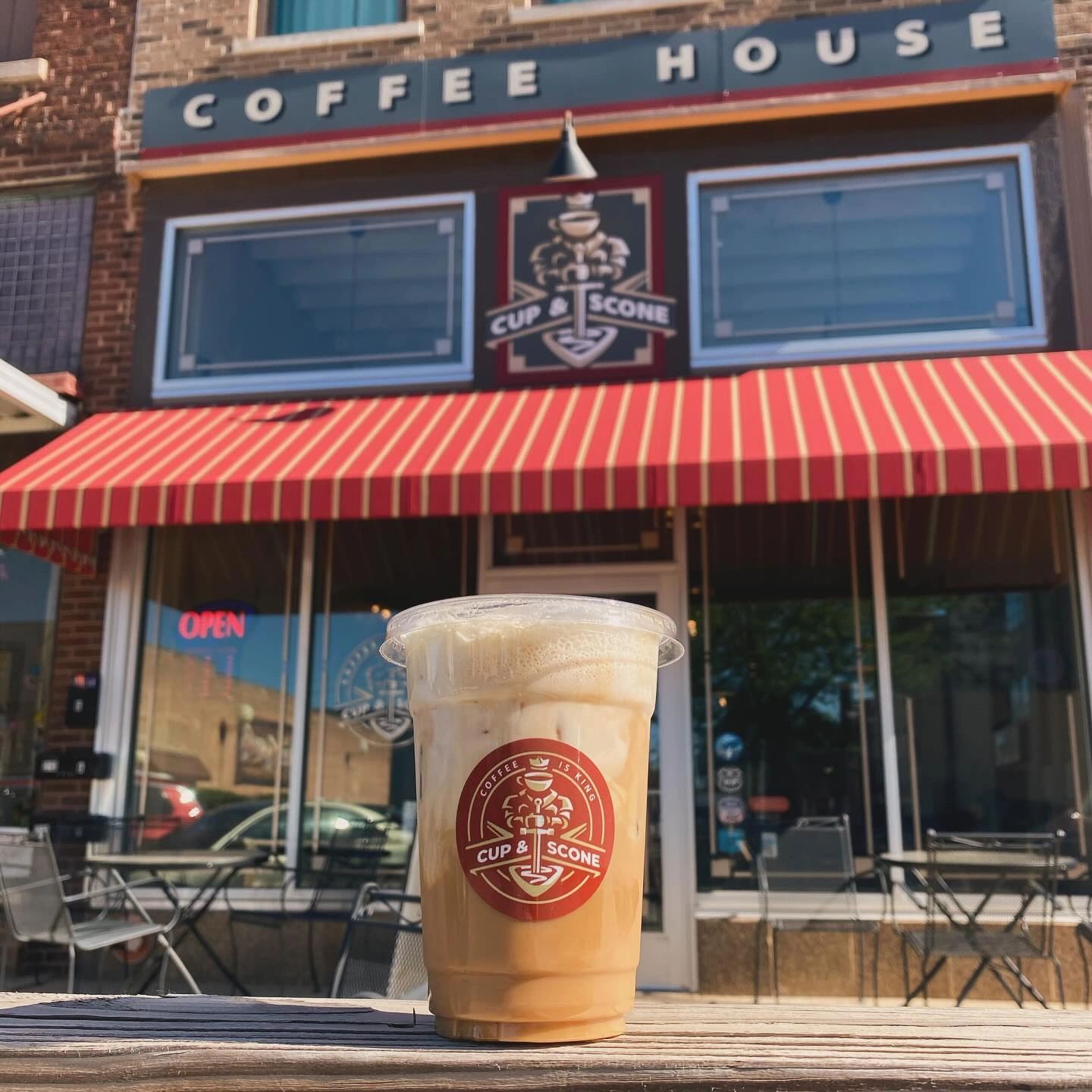 The Cup and the Scone in Pontiac