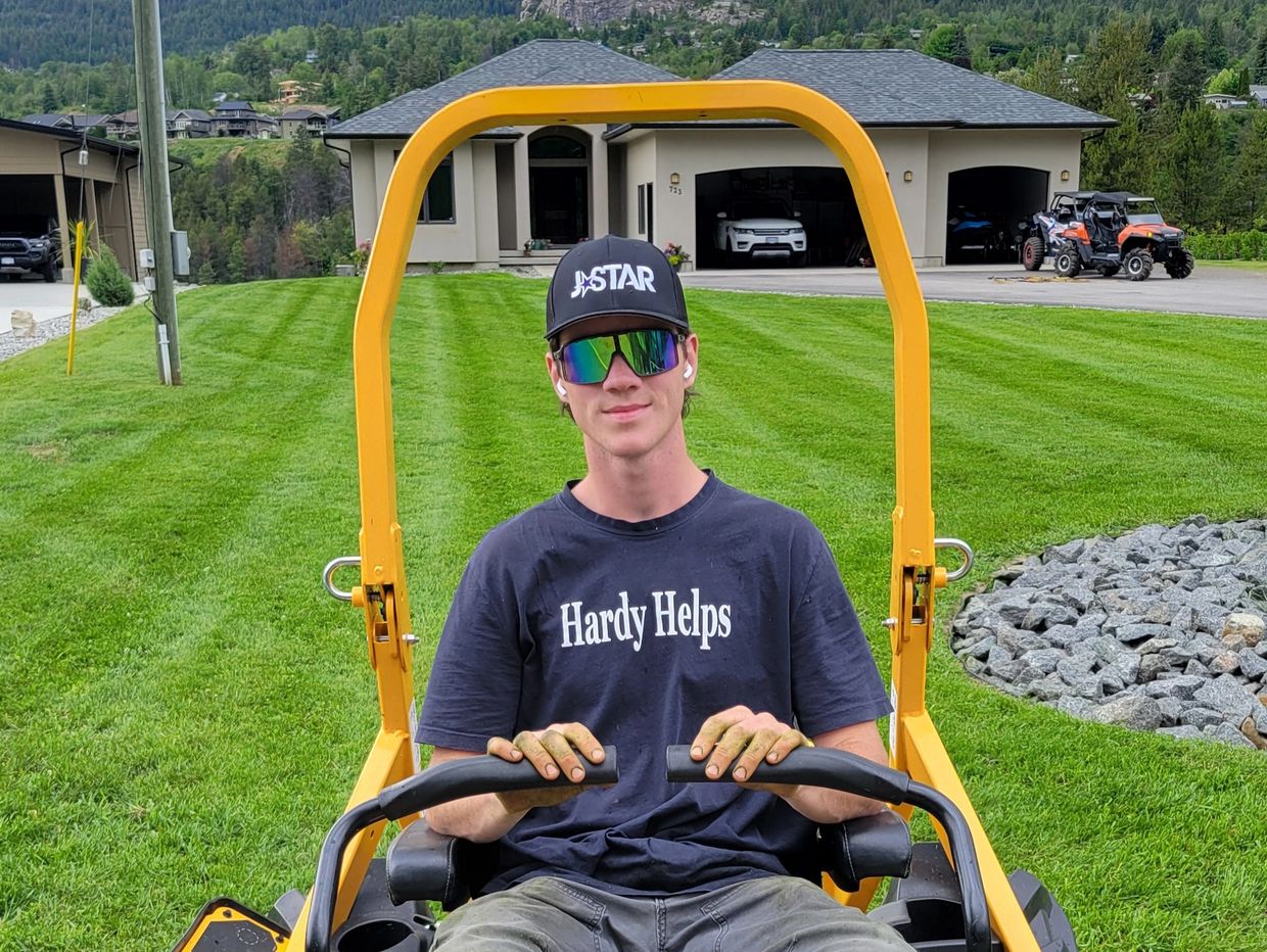 Hardy Hutt is the owner of Hardy Helps, a local home services business based in Castlegar, BC.