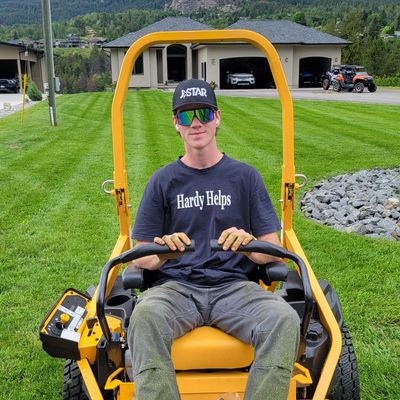 Hardy Helps lawn mowing services in Trail, Castlegar, and Nelson, B.C.