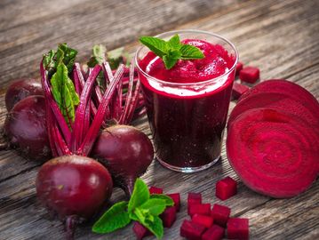 BEAUTY'S BEET JUICE SMOOTHIE 