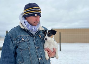 Eva and Terry in the snow