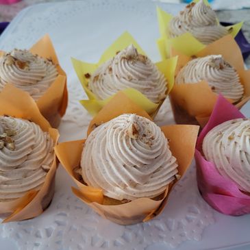 Decadent Butter Pecan Cakes w/Dulce de Leche filling & Tangy Cinnamon Cream Cheese Frosting. YUM!