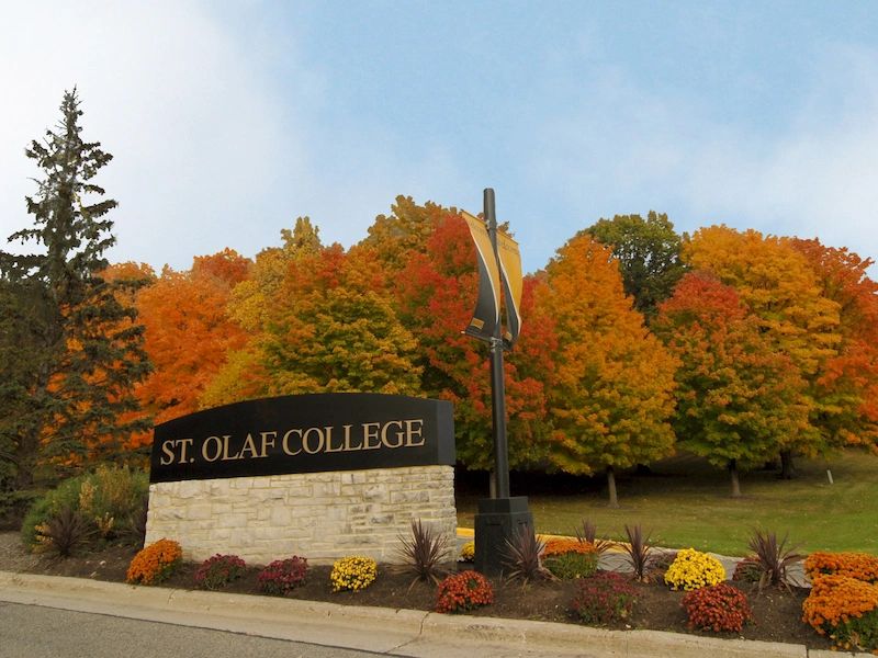 St. Olaf College, a private liberal arts college of the Lutheran church in Northfield, Minnesota.