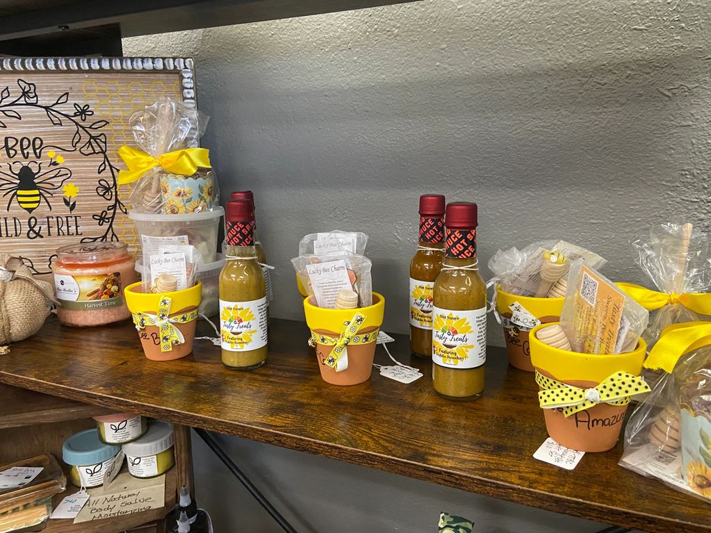 Check out the sauce!