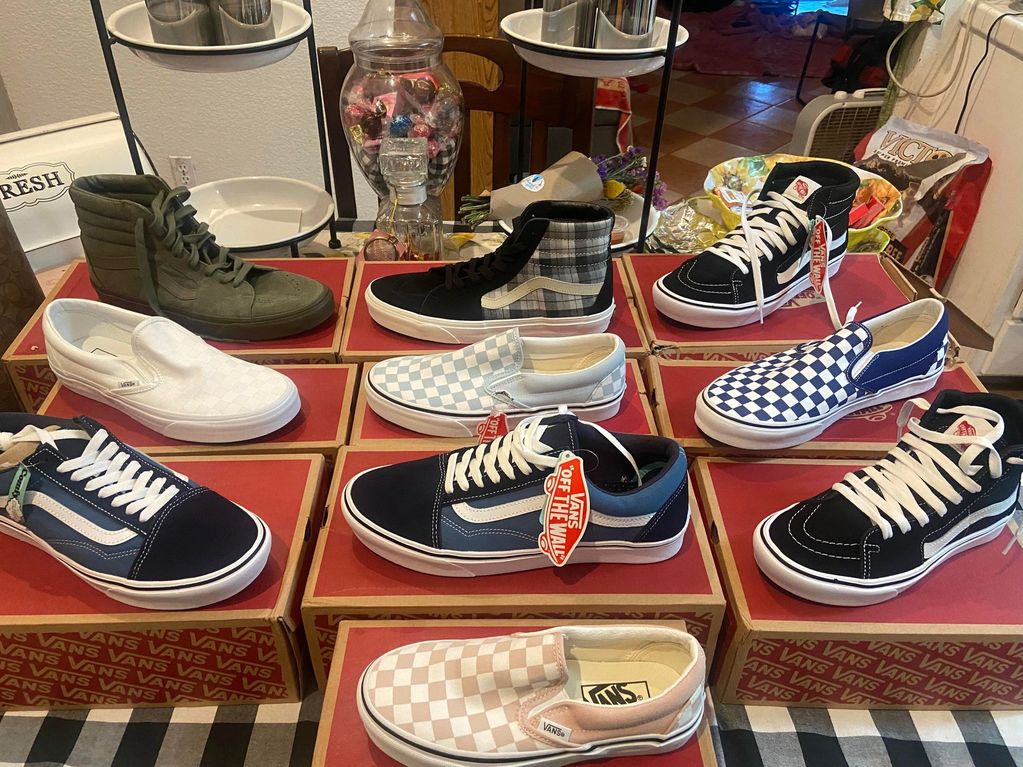 VANS