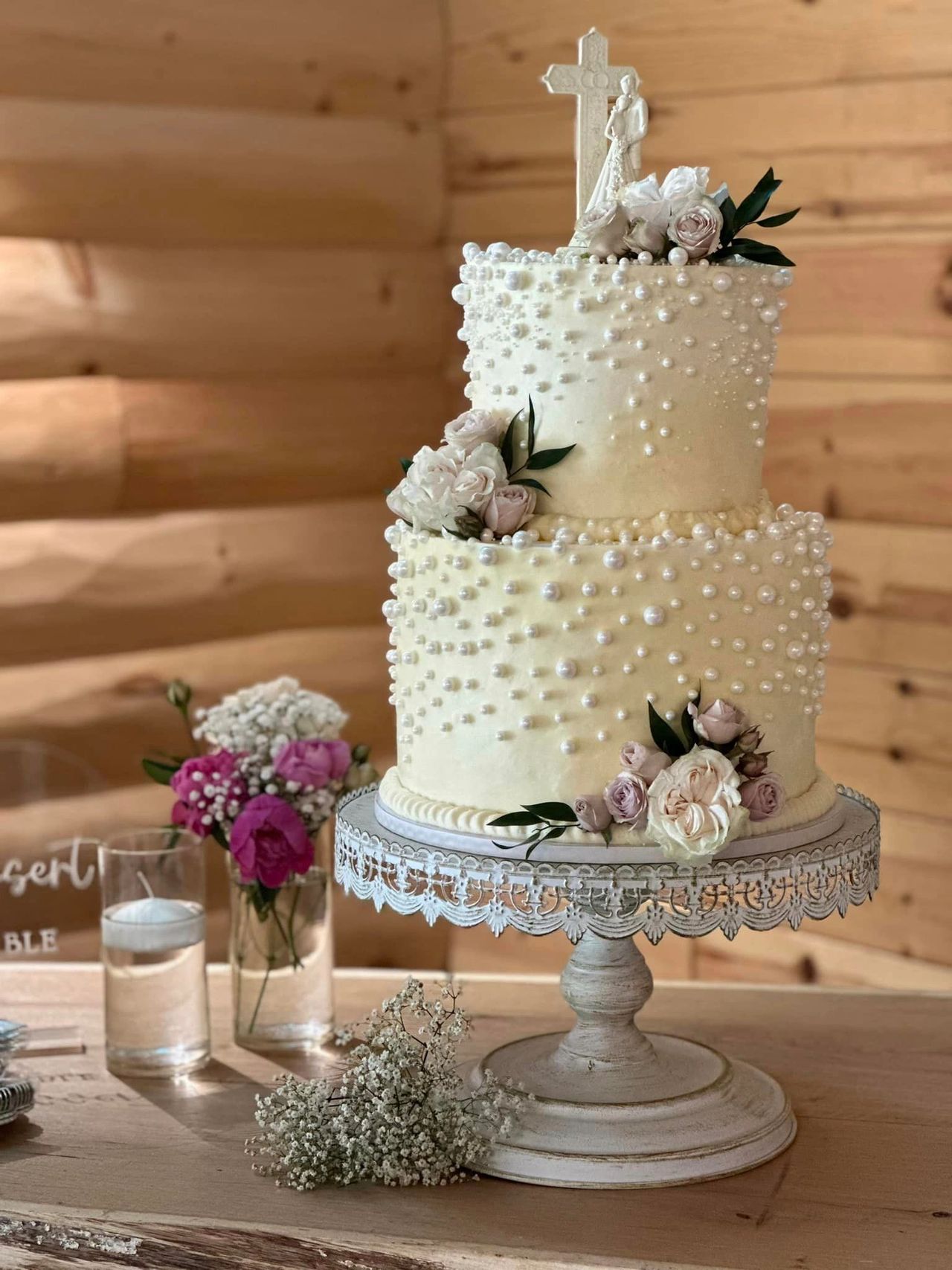 Top It Off: Choosing the Perfect Wedding Cake Topper, image size:1280x1707