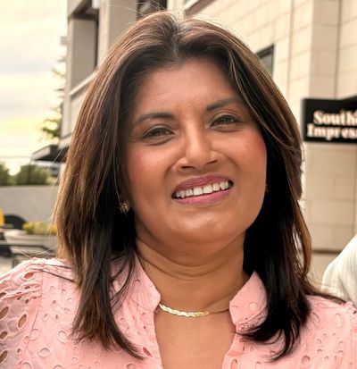 Dr. Shevy Kana is a Licensed Clinical Professional Counselor in the States of Virginia and Nebraska.