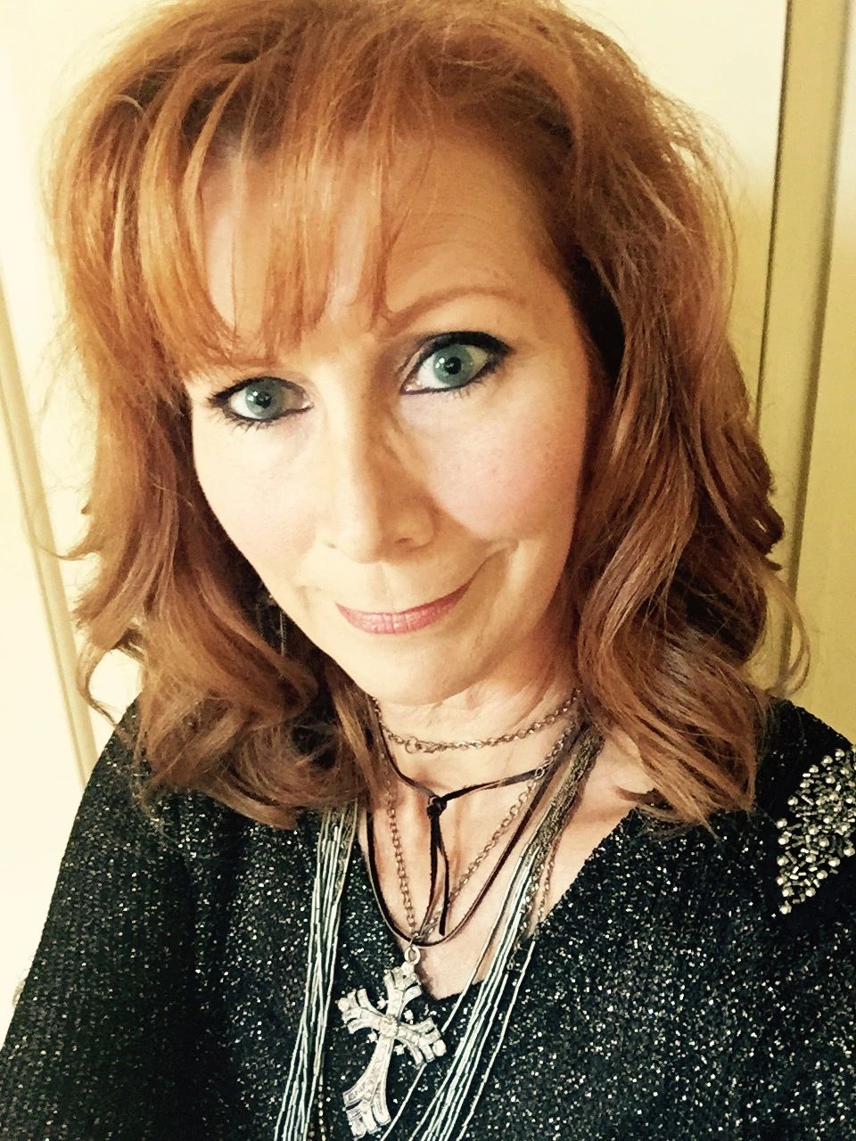 Marieba - Reba McEntire, Impersonator, Entertainer