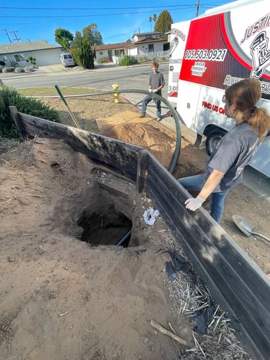 Main sewer line replacement trenchless technology