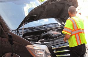 Roadside assistance in Worcester MA. Battery jump service, Tire change, Gas delivery, Lockout of your car/truck. Open late roadside