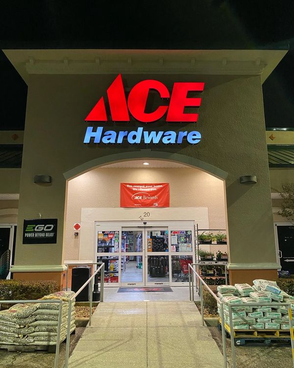 Storefront cleaning in Volusia County, FL. Keep entrances clean, bright, and professional.