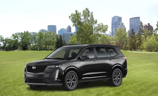 Calgary Premium Limousine Service: Cadillac XT6