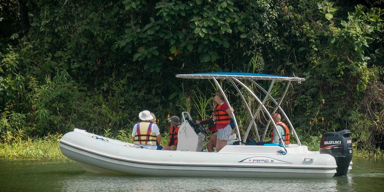 panama boat