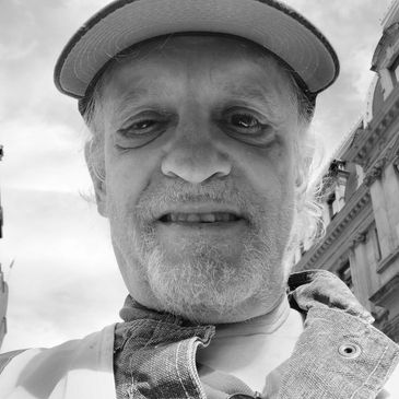 Senior Manager, Noel Susskind 