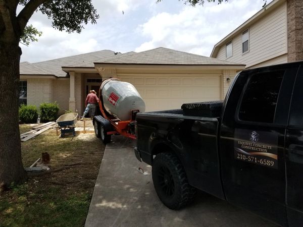 concrete walkway replacement installation