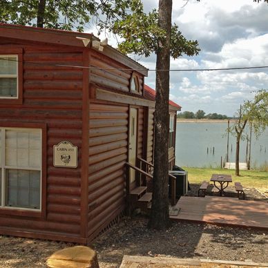 LAKE FORK WATERFRONT CABIN POPES LANDING MARINA 