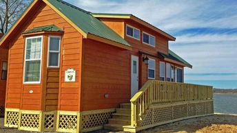 LAKE FORK WATERFRONT CABIN POPES LANDING MARINA 