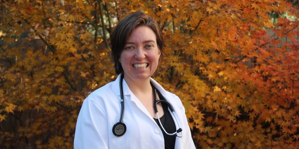 Raleigh Mobile Veterinarian Dr Shannon Burroughs, In home euthanasia service 
