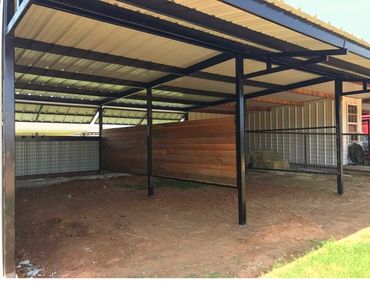 Horse Stalls in Texas