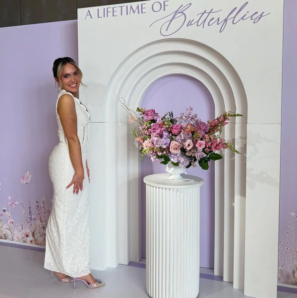 Step Down Square Arch Backdrop w/ Floral Plinth Pedestal 