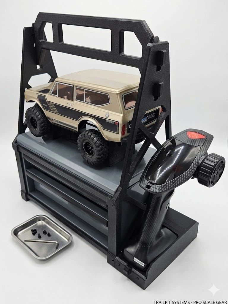 Studio image of RC carrying case
