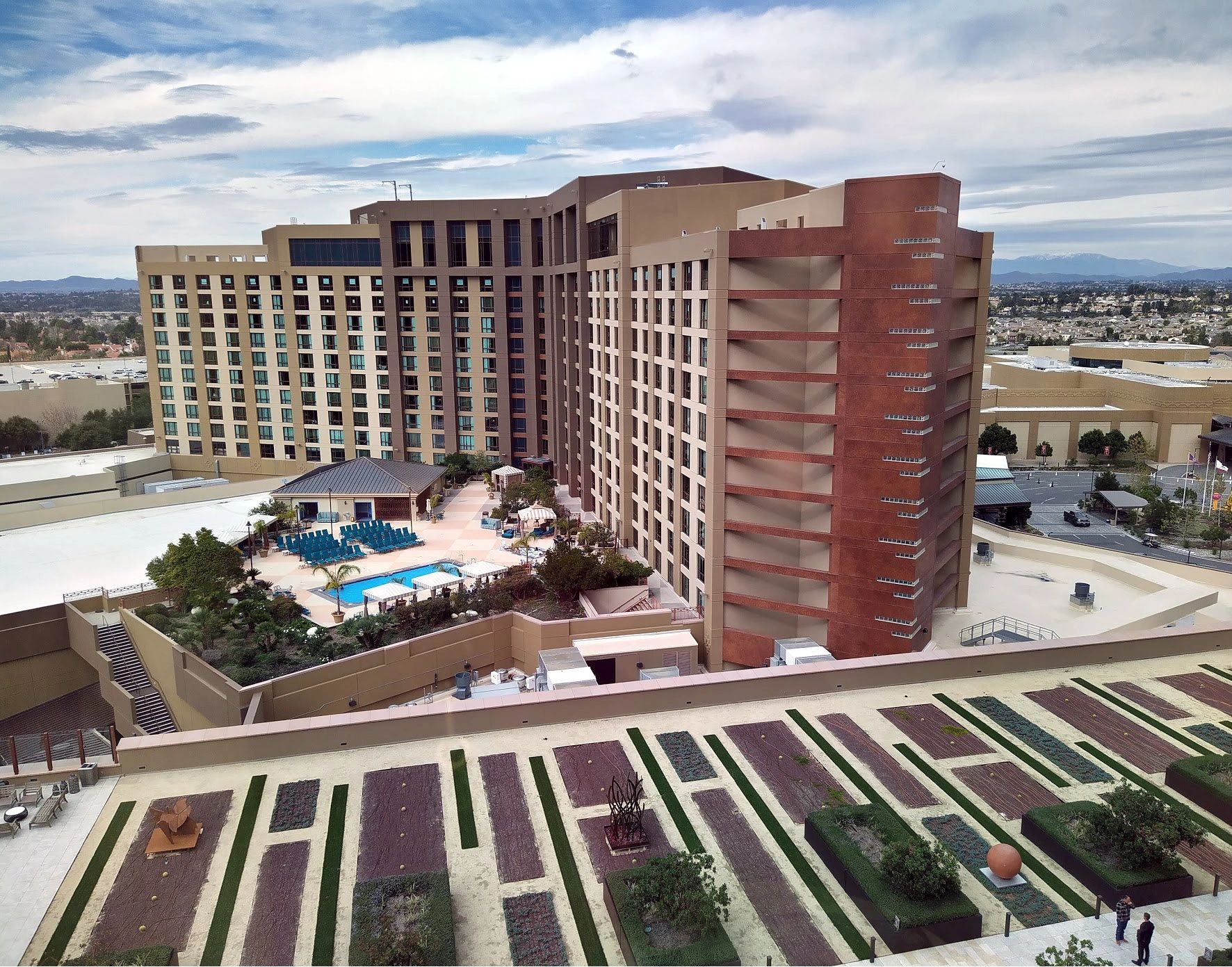 pechanga resort and casino completion
