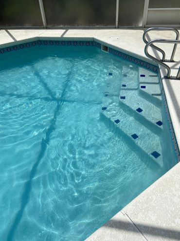 Clean pool