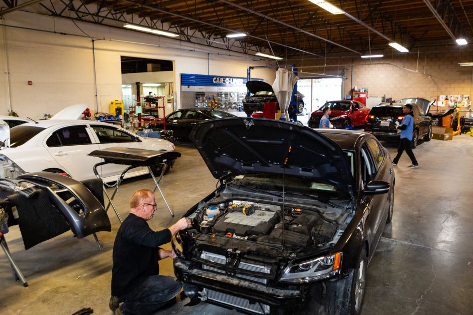 Malone's Collision, auto body shop in Salinas