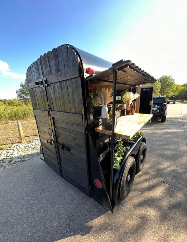 Vintage Mobile Bar