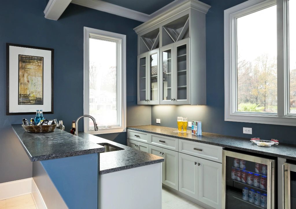 Do It Wise Cabinetry serving Raleigh, North Carolina and Atlanta Georgia offering kitchen cabinets