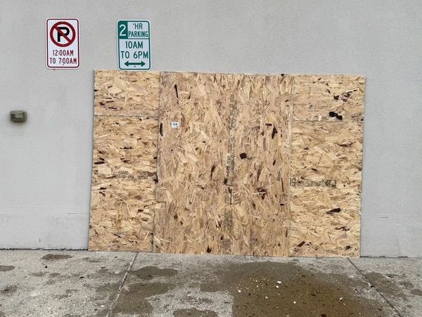 Emergency storefront board up