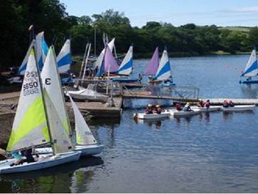 Dinghies setting off from the Bardowie slip ways.