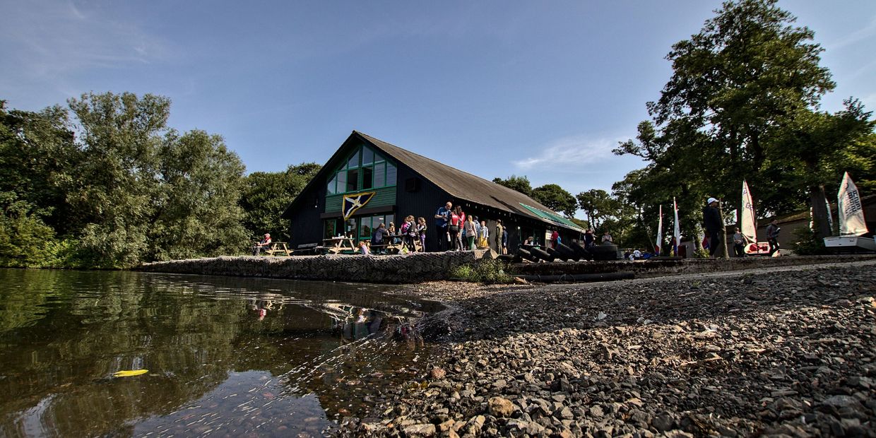 The Bardowie clubhouse and shore.