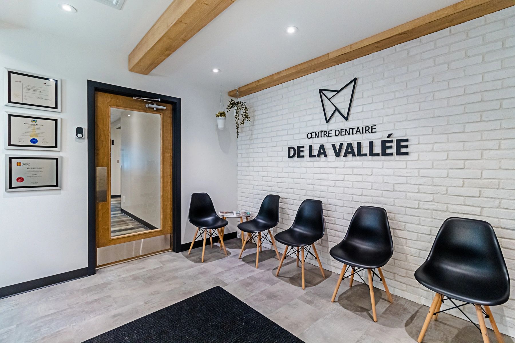 Clinique Medicale De La Vallee St Raymond Centre dentaire de la Vallée - Dentiste - St-Raymond, Quebec