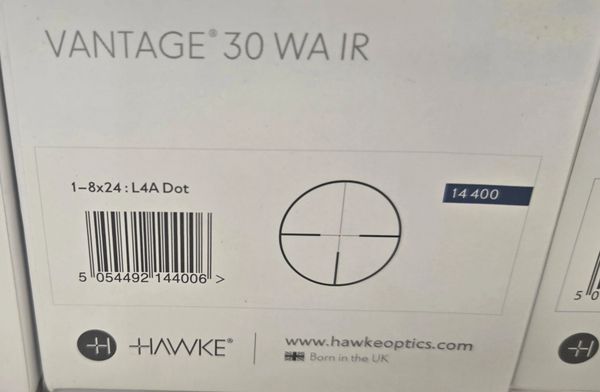 Box label for Hawke Vantage 30 WA IR rifle scope with 1-8x24 L4A Dot reticle.