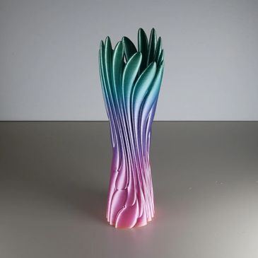 Zephyr Vase in Geetech Rainbow Silk PLA