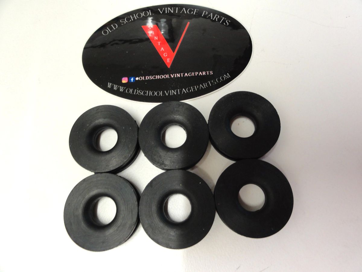 OSVP-049 Kawasaki 1973-1980 KZ/LTD 900/1000 Side Cover Grommet SET