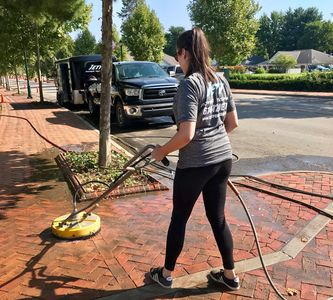 Jett Power Washing brick sidewalk cleaning New Albany Ohio