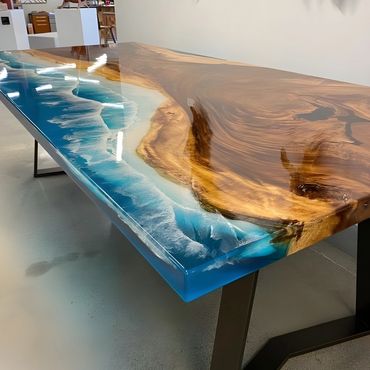 Blat din nuc si rasina care imita valurile marii