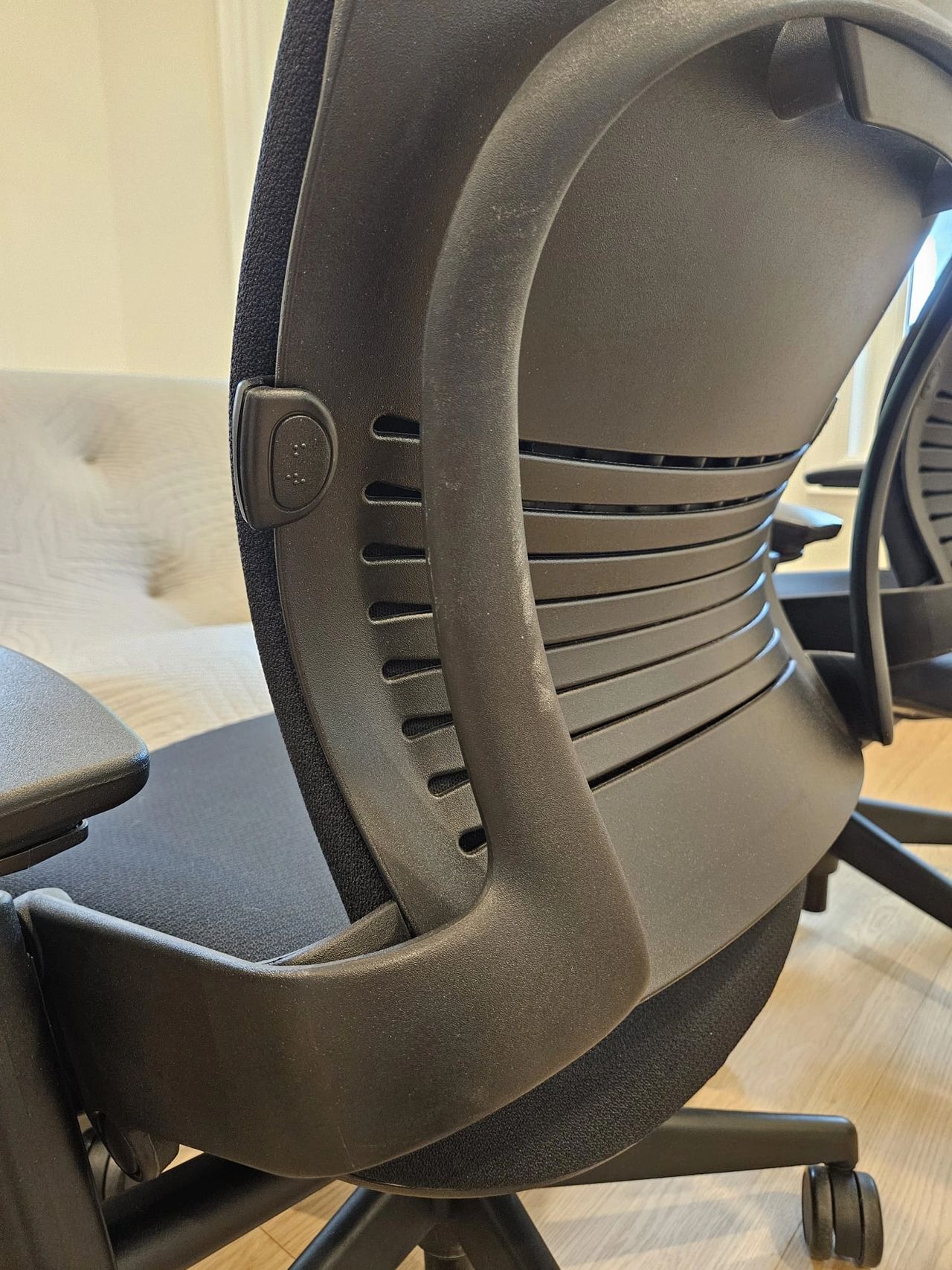 Grade "B" back of a Steelcase Leap v2