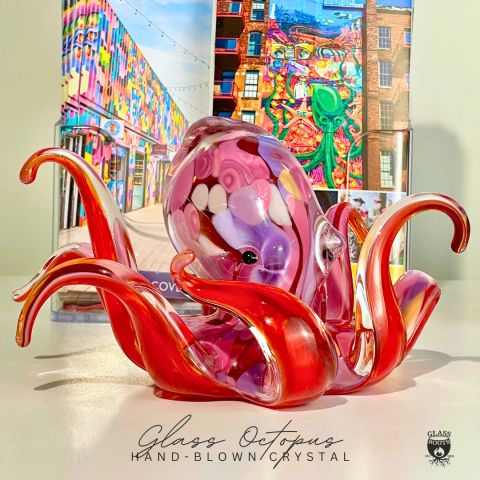 Glass Roots Canada - Blown Glass, Glassblowing Class