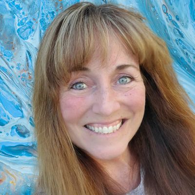 Pleasant Hill artist Jeannette Fromm