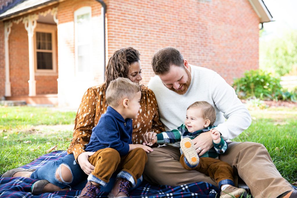 family picture photographer just a mom and a canon